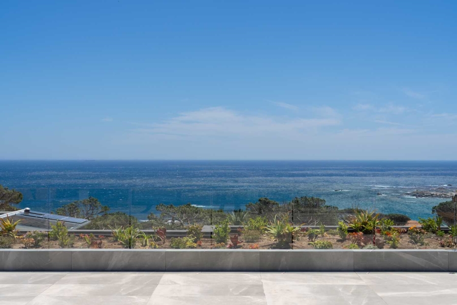 5 Bedroom Property for Sale in Camps Bay Western Cape